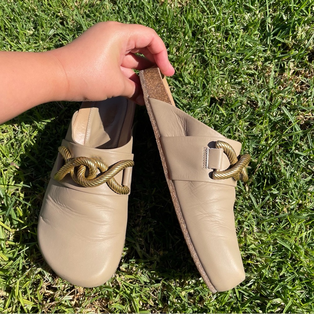 Zara Metal Link Buckle Genuine Leather Clogs Mules Sandals in Tan Size 8 - Picture 14 of 14